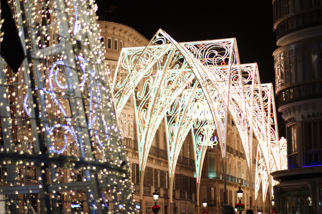 Málaga’s famous Christmas lights set to dazzle once more